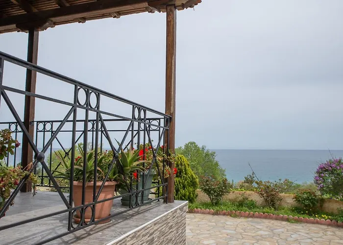 Villa Eleni's House Chorefto *