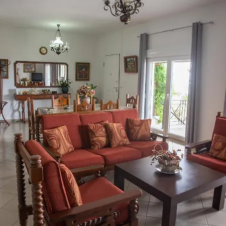 וילה Eleni's House Chorefto זגורה